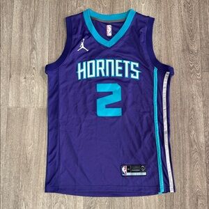 Nike NBA Charlotte Hornets LaMelo Ball #2 jersey sz 44 (M)